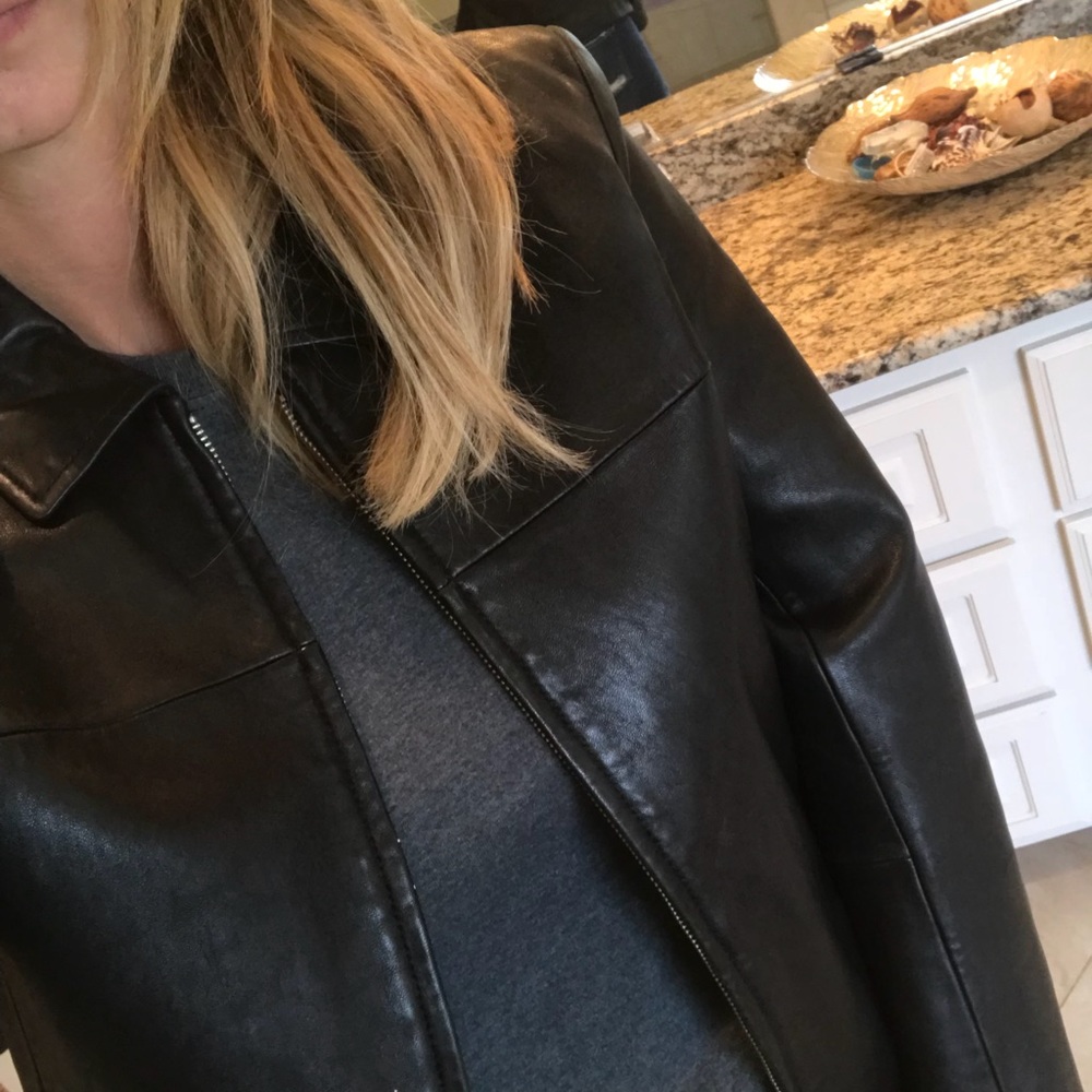Black Leather Jacket. Size Medium - image 3